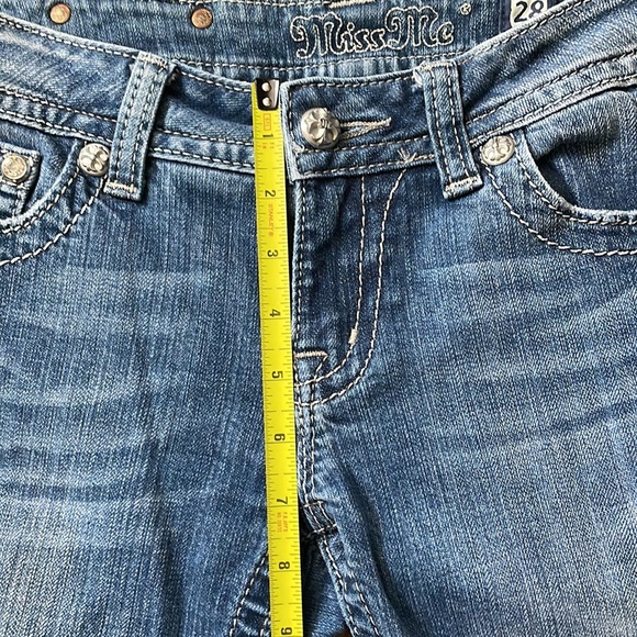 Miss Me Sz 28 Denim Boot Cut Jean Rose Pocket - Picture 8 of 16
